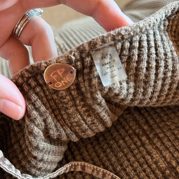 FP One Callie One-Piece - Picture 2 of 4